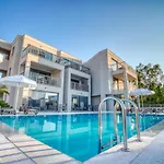 Szálloda Olira Tuerkbuekue Residences *