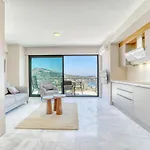 Olira Tuerkbuekue Residences Szálloda *