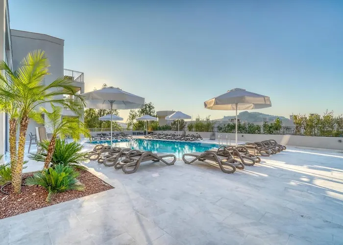 Hotel Olira Tuerkbuekue Residences *