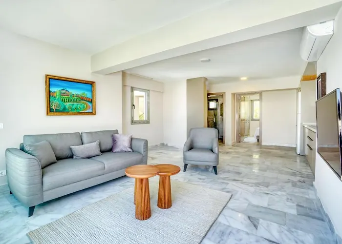 Olira Tuerkbuekue Residences Hotel *