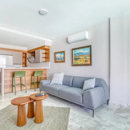 Olira Tuerkbuekue Residences Отель