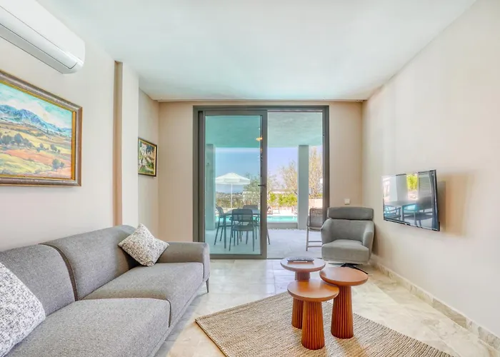 Olira Tuerkbuekue Residences * Bodrum