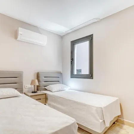 Olira Tuerkbuekue Residences Hotell