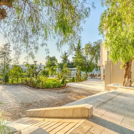 Olira Tuerkbuekue Residences Hotell Bodrum