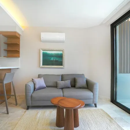 Olira Tuerkbuekue Residences Hotell