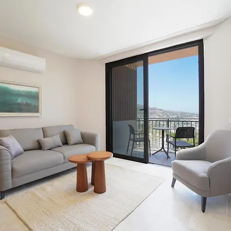 Hotell Olira Tuerkbuekue Residences *